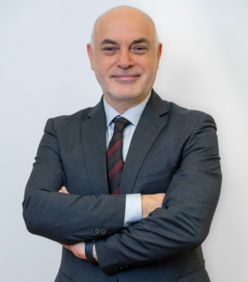 (c) Aziz Erol
